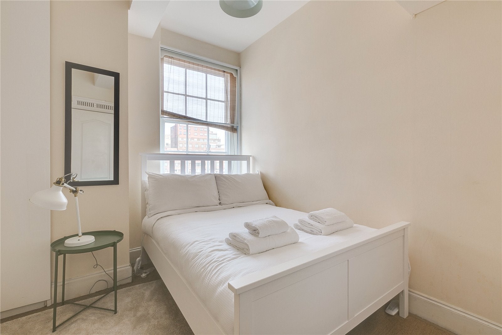 Flat Queensway in City of Westminster
