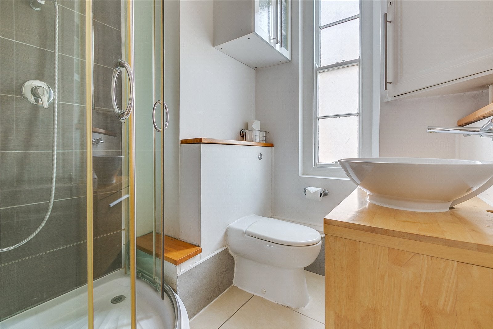Flat Queensway in City of Westminster