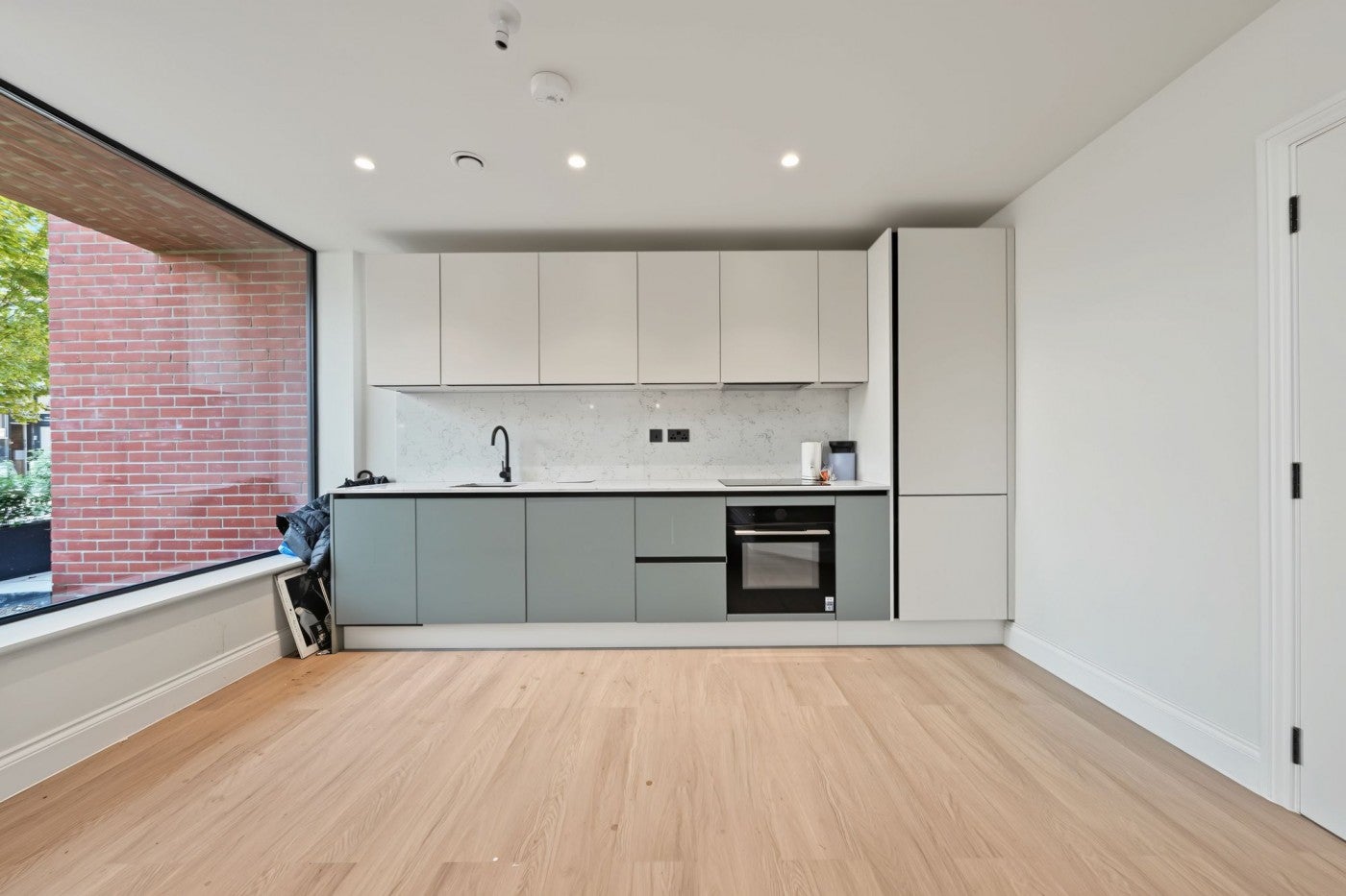 Flat Tottenham Lane in Greater London