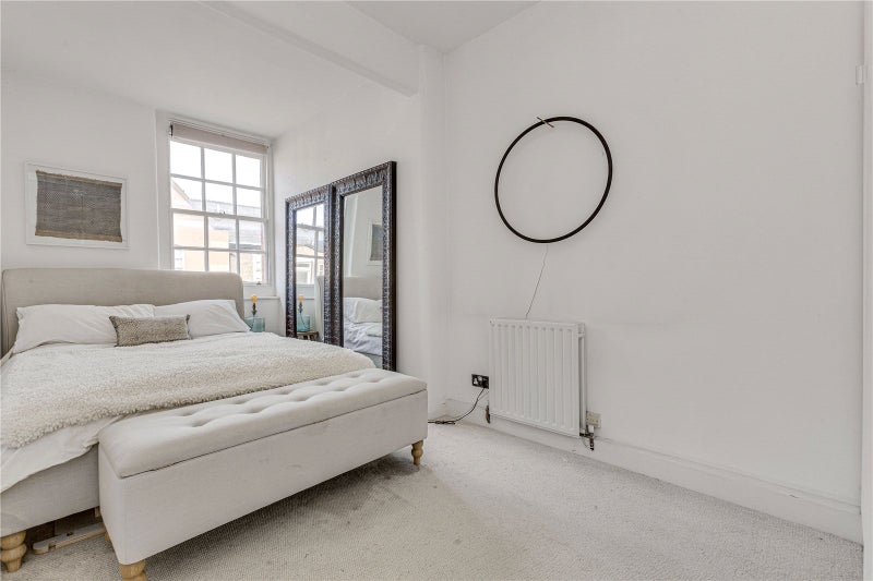 Room Beaufort Street in Greater London