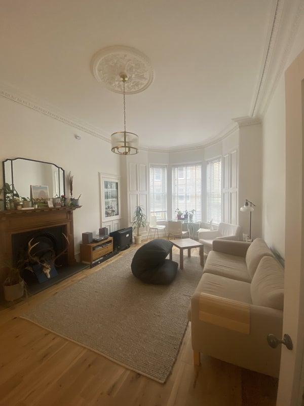 Room Darnell Road in City of Edinburgh