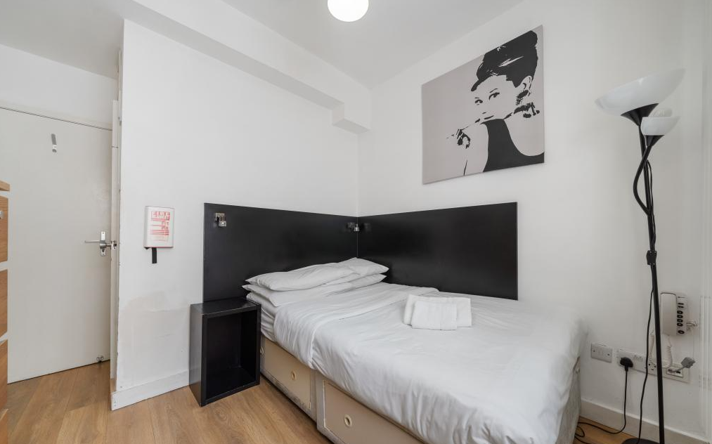 Flat North Gower Street in Greater London