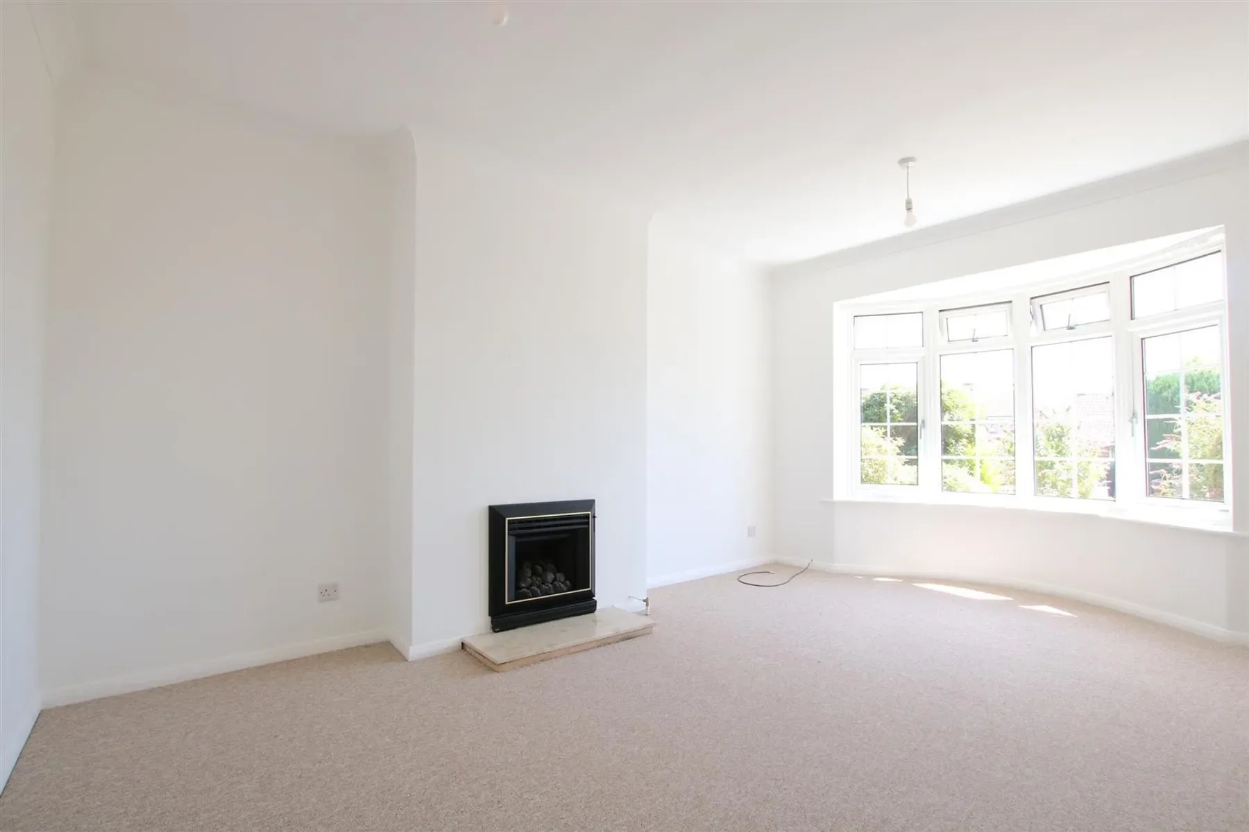 House Victoria Close in Wealden