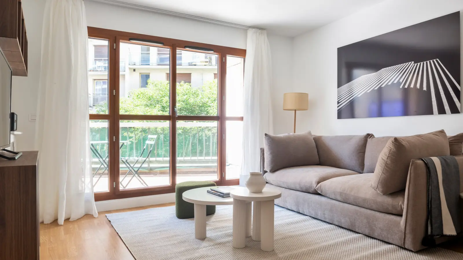 Flat Rue Jean-Baptiste Pigalle in Paris