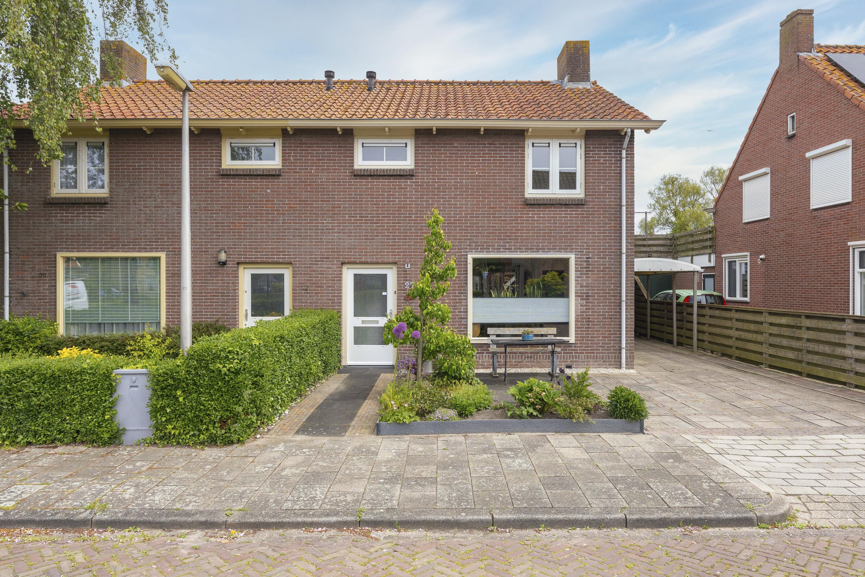 Huis van Velzenstraat 27 in Wervershoof