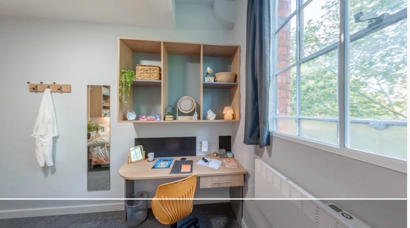 Room Radford Boulevard in Nottingham