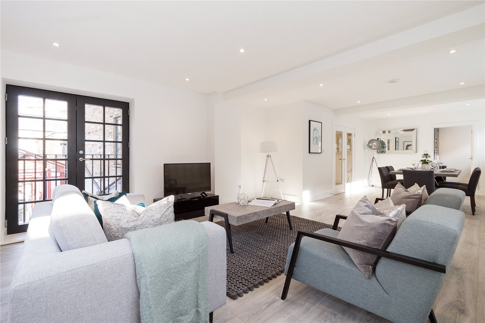 Flat Great Guildford Street in Greater London