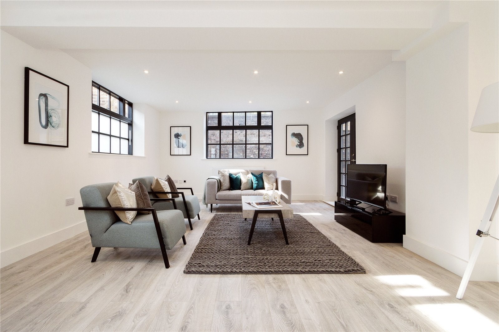 Flat Great Guildford Street in Greater London