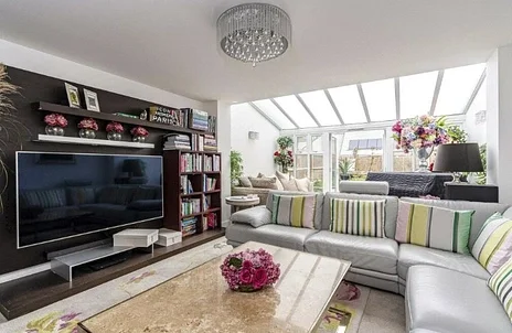 House Kilty Place in High Wycombe