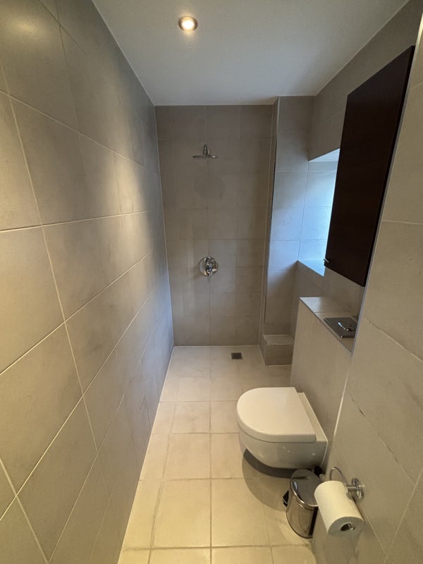 Room Bagleys Lane in Greater London