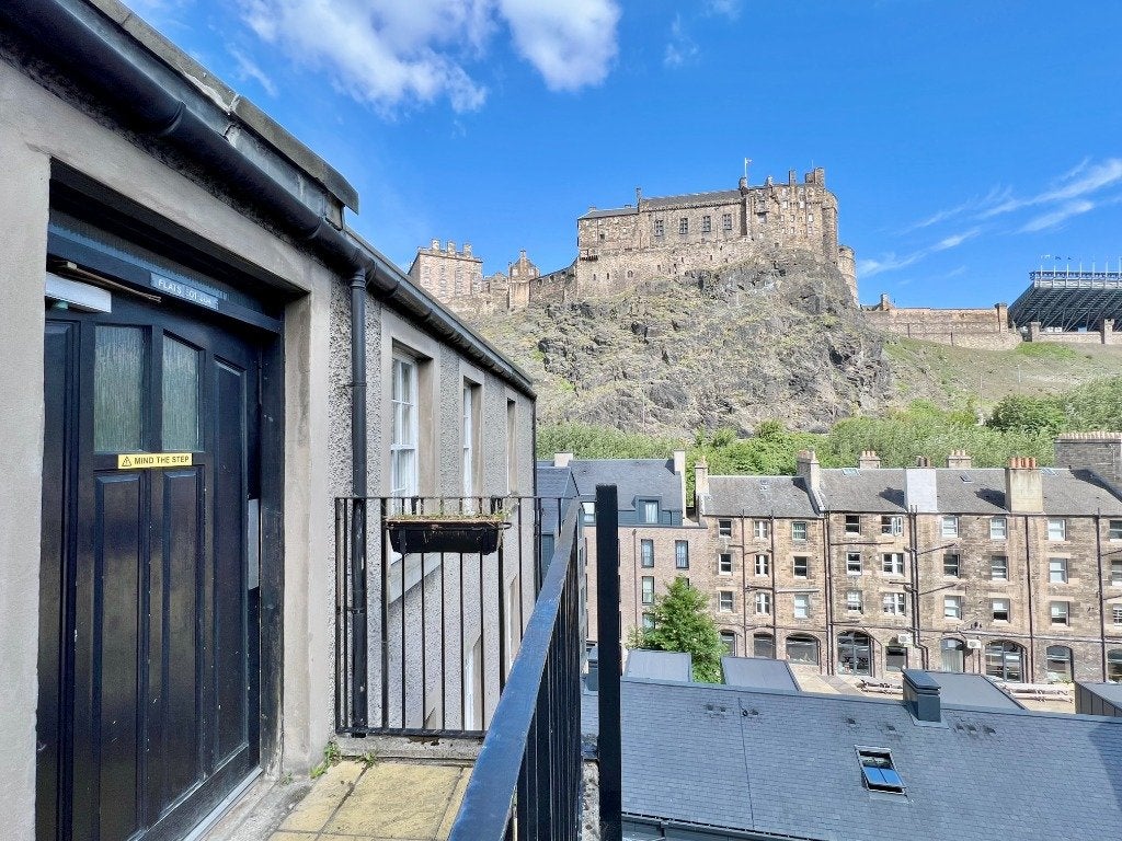 Flat West Port in City of Edinburgh