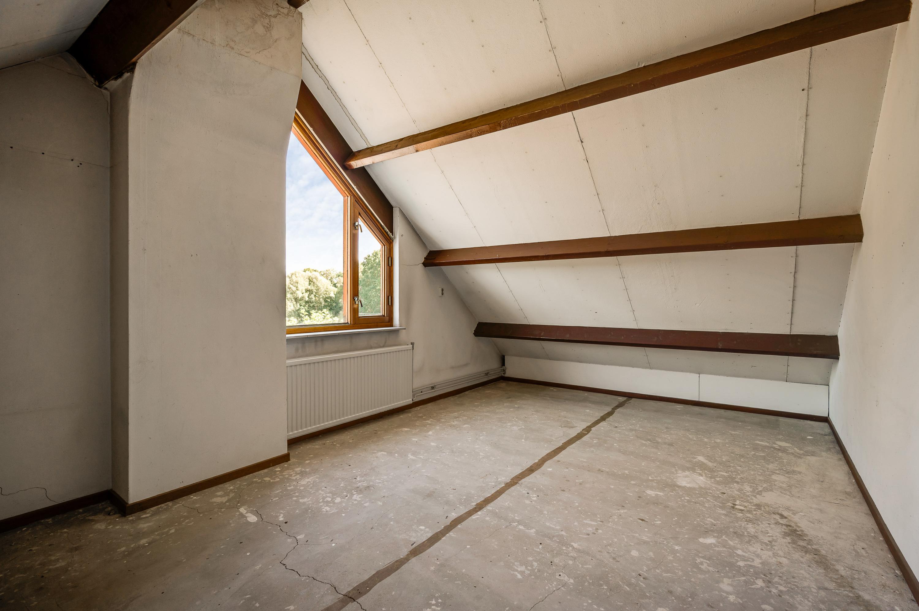 Tussenwoning te koop: Brugstraat 15, Roggel
