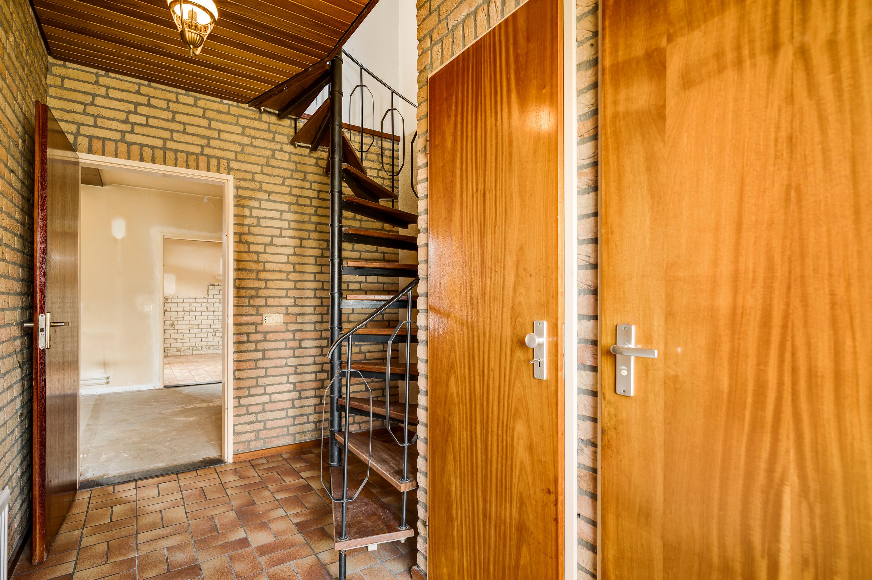 Tussenwoning te koop: Brugstraat 15, Roggel
