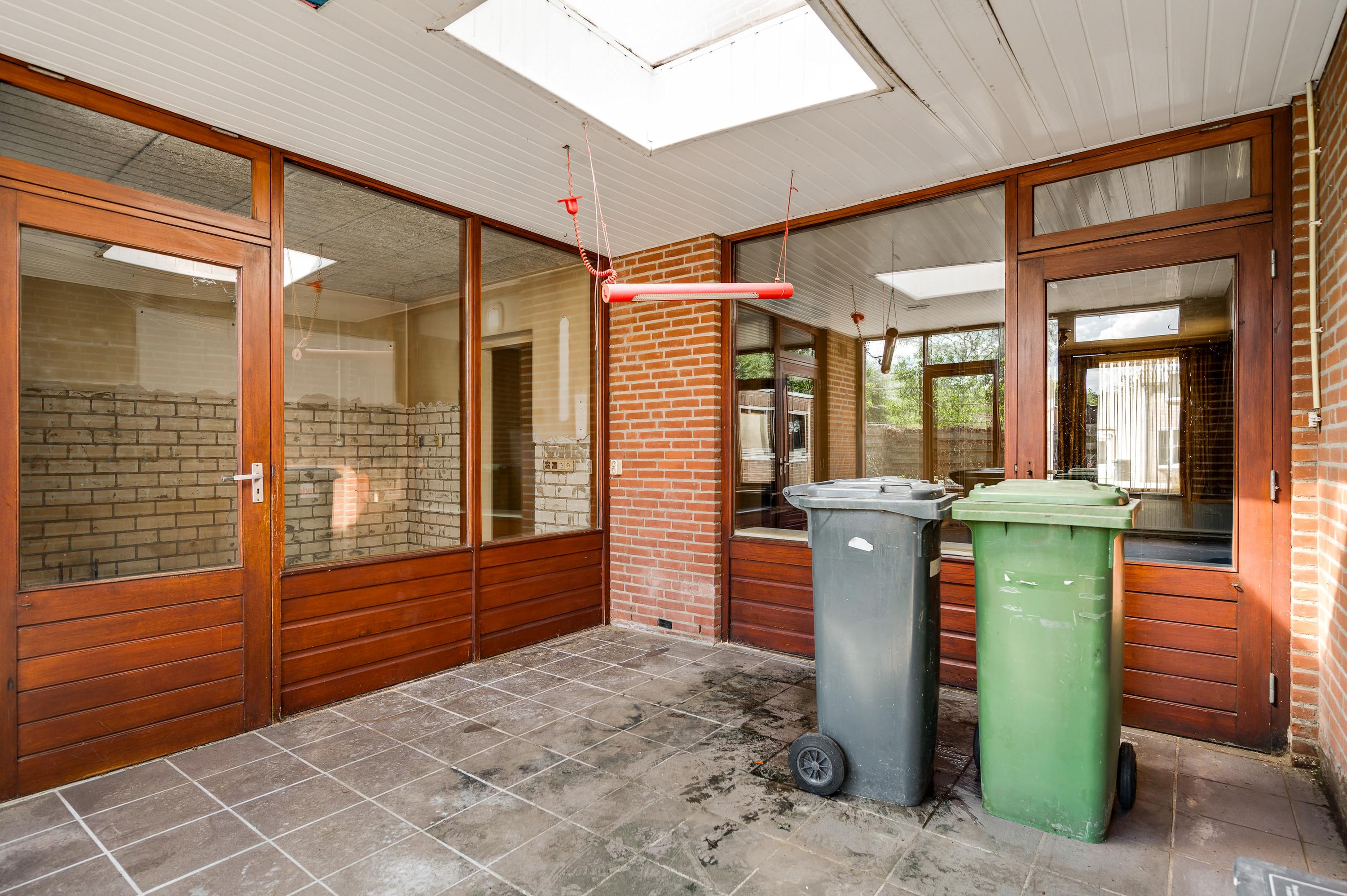 Tussenwoning te koop: Brugstraat 15, Roggel