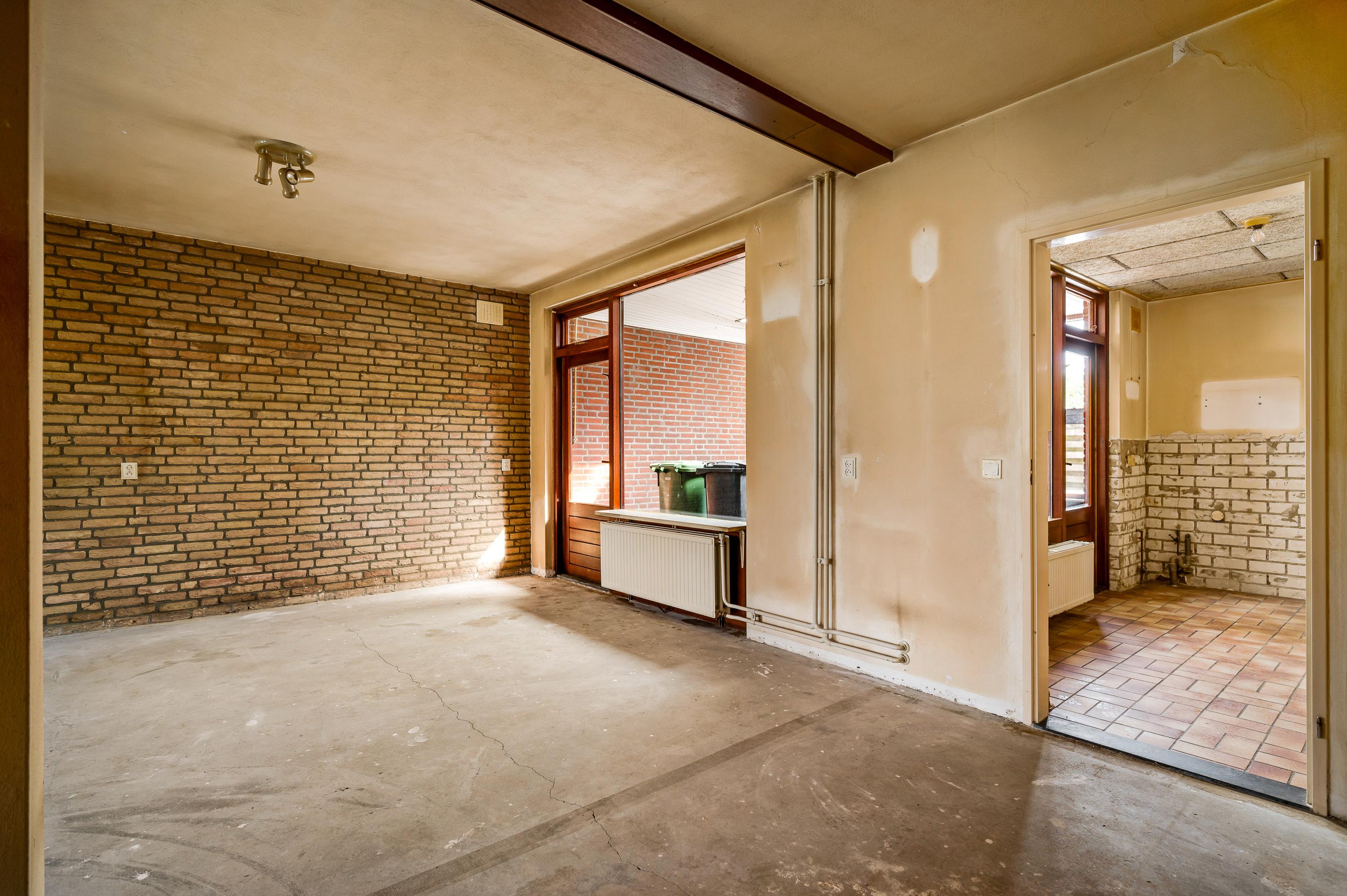 Tussenwoning te koop: Brugstraat 15, Roggel