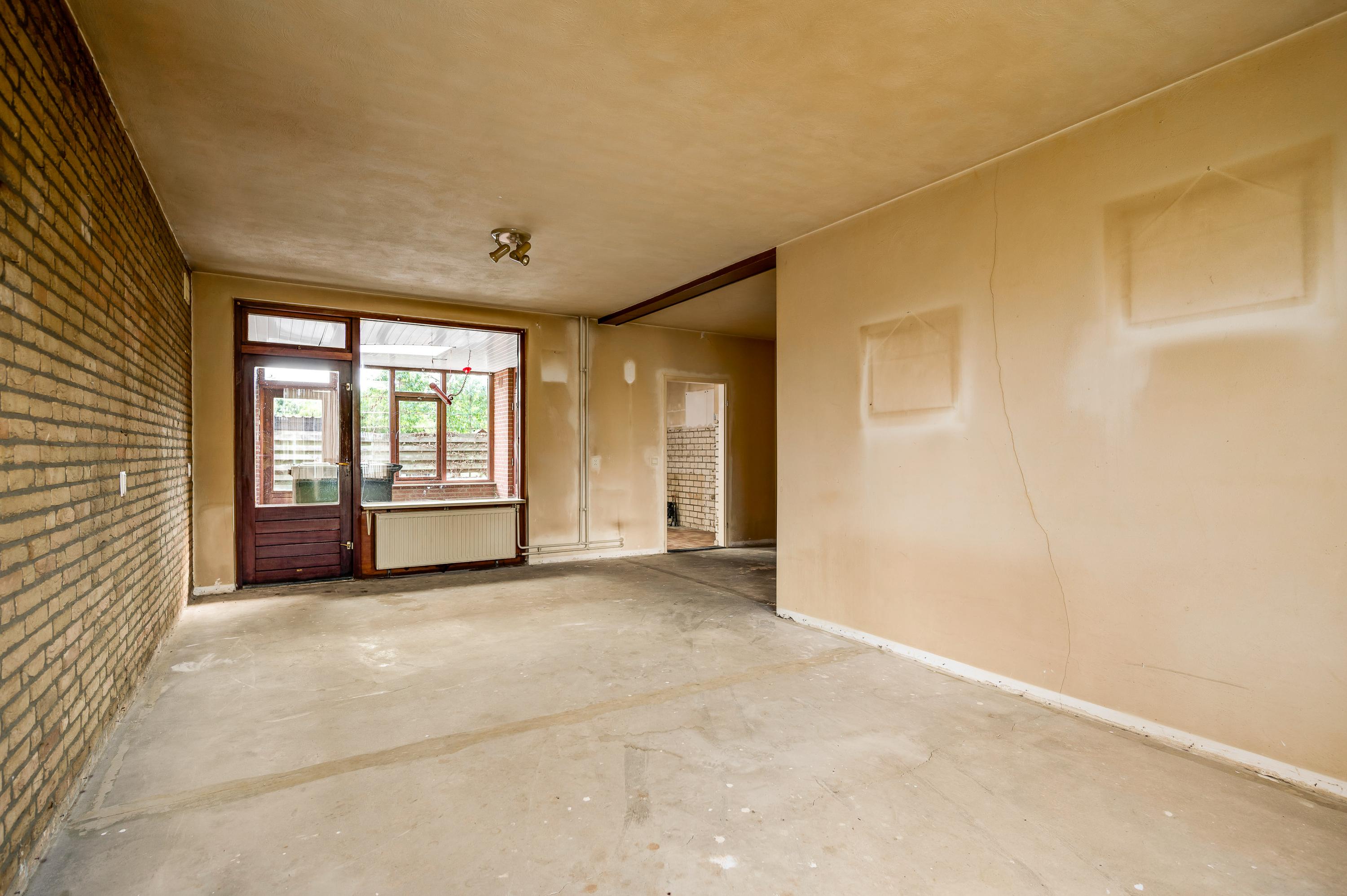 Tussenwoning te koop: Brugstraat 15, Roggel
