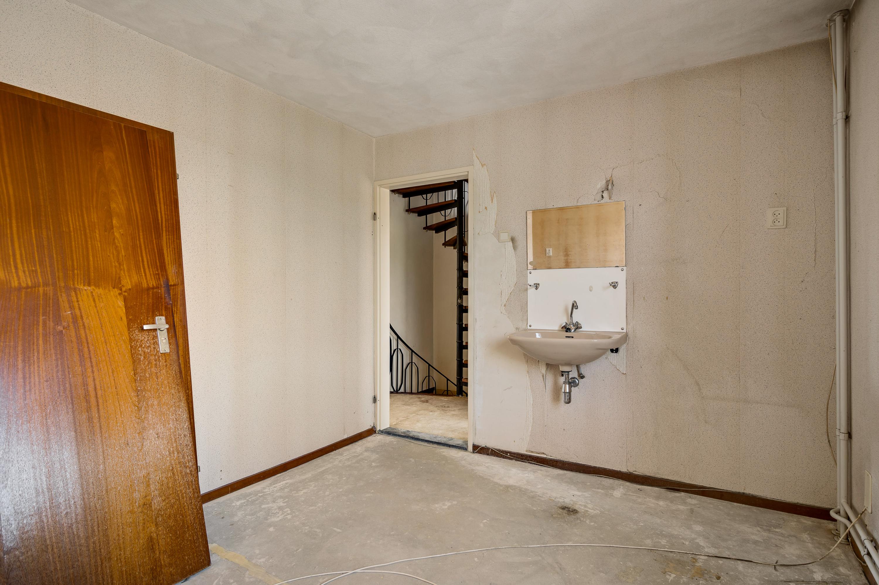 Tussenwoning te koop: Brugstraat 15, Roggel