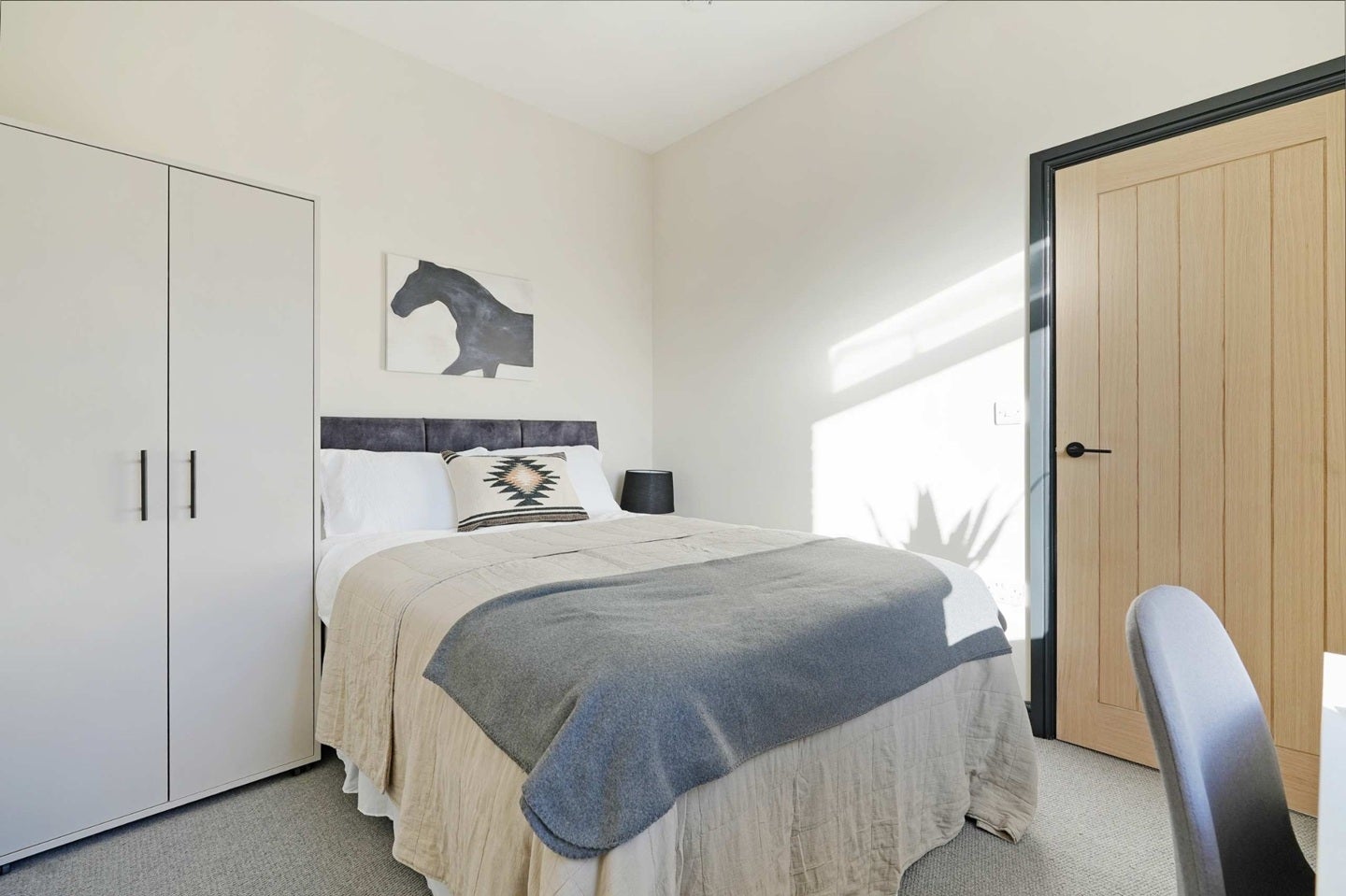 Room Crookesmoor Road in Sheffield