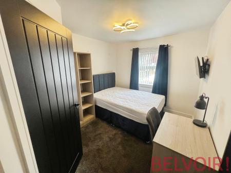 Room Duke Street in Newcastle-under-Lyme