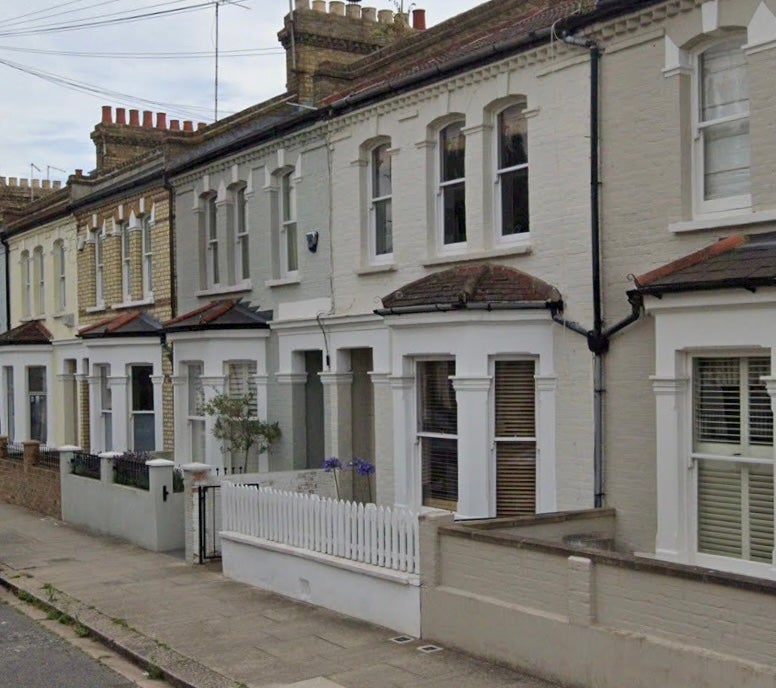 Room Brookville Road in Greater London