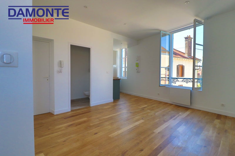 Flat Rue Louis Blanc in Sainte-Savine