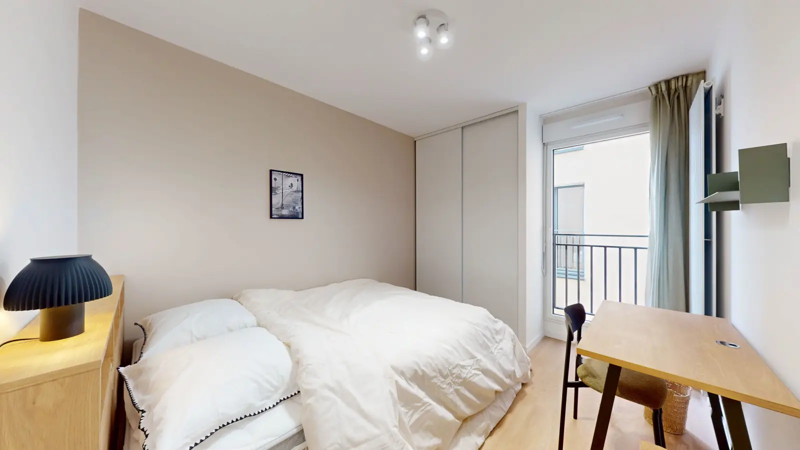Room Avenue de la Paix in Vanves