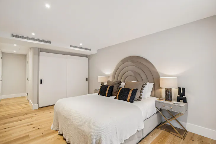 Flat Baker Street in City of Westminster