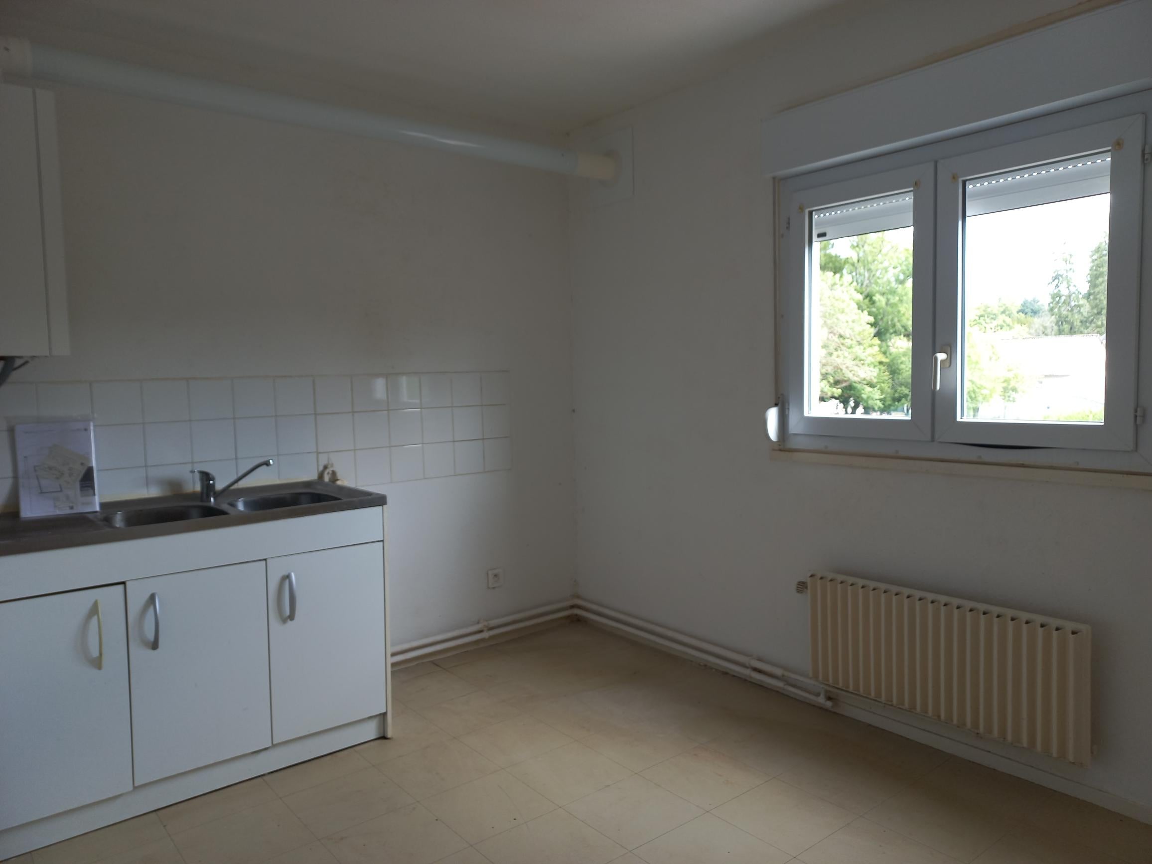 Flat Résidence Charles Cassiat in Entrains-sur-Nohain