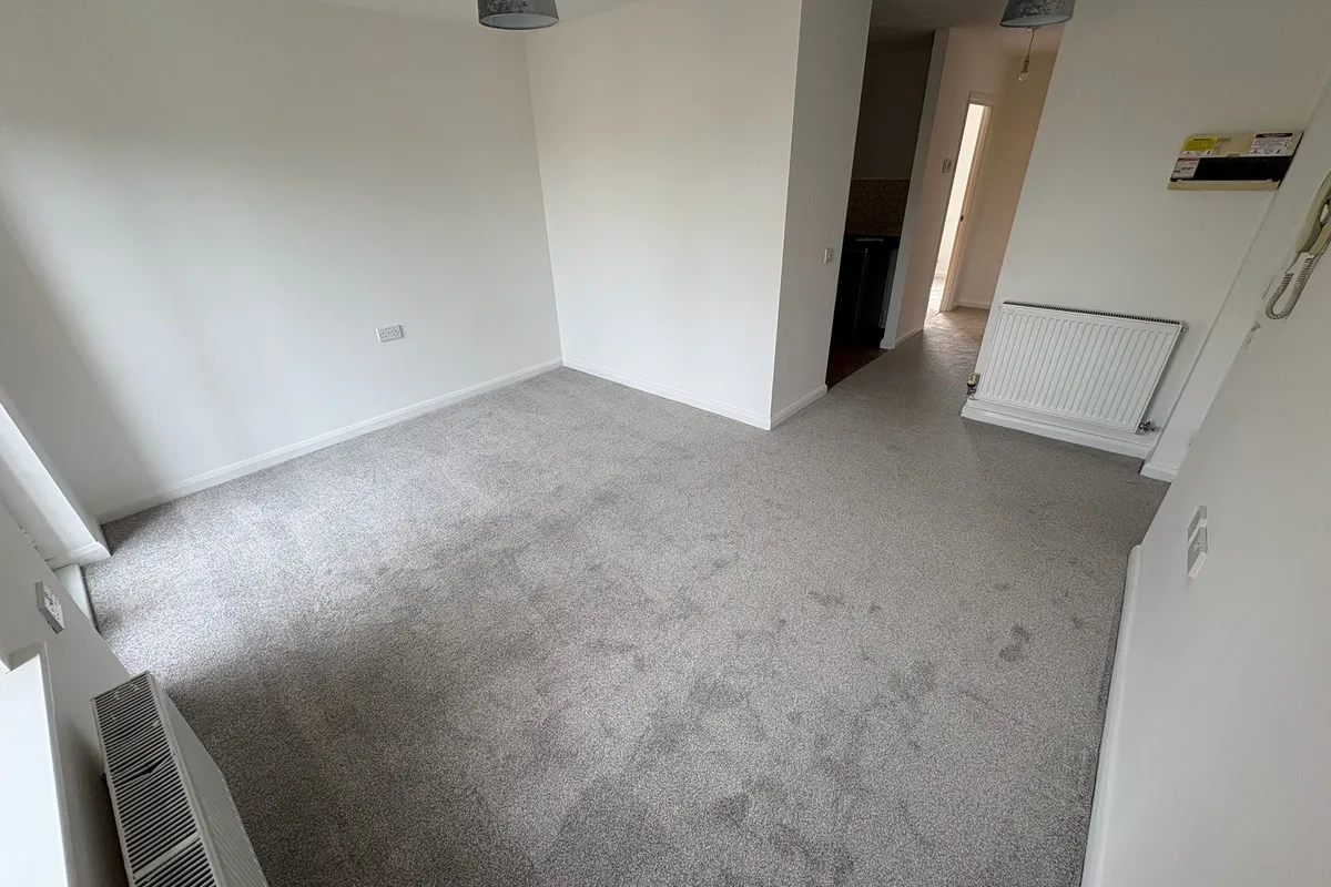 Flat Lion Court in Northampton