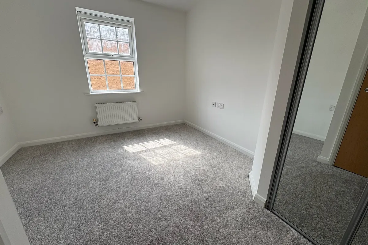 Flat Lion Court in Northampton
