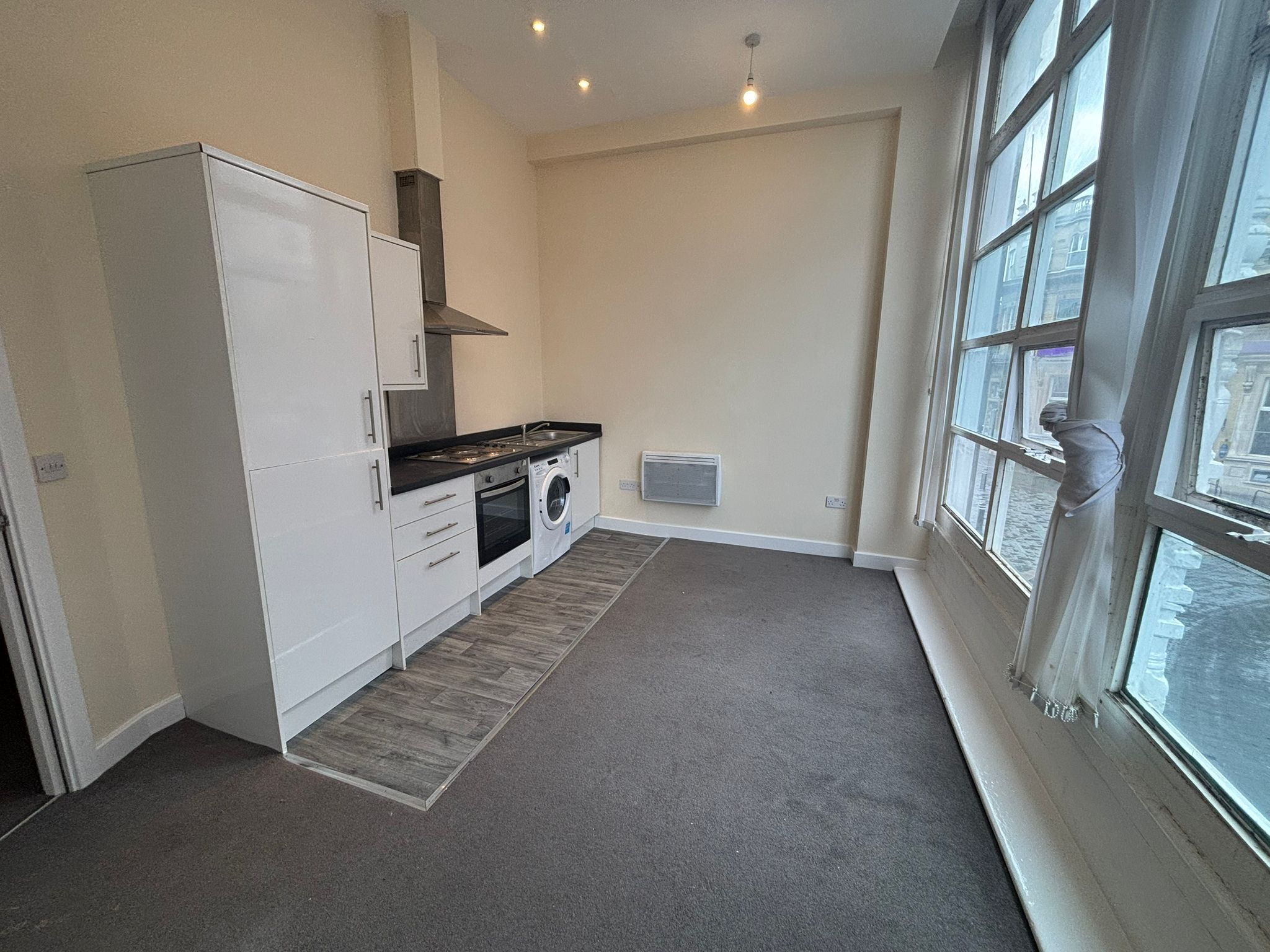 Flat Market Place Approach in Leicester