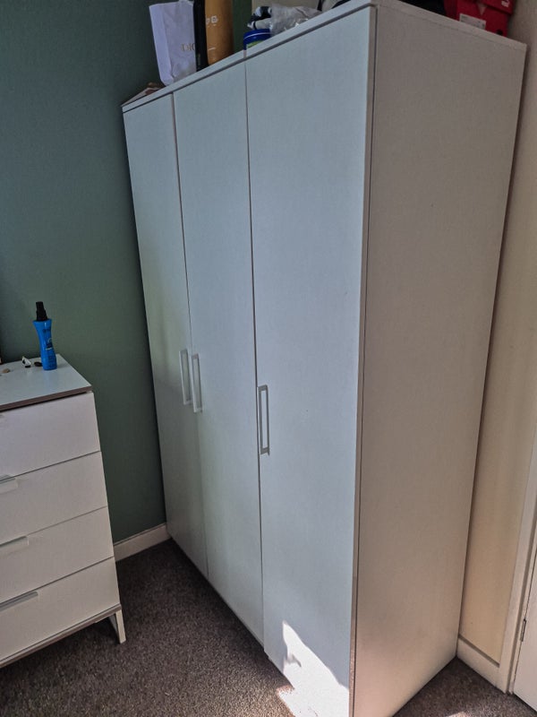 Room Cropley Street in Greater London