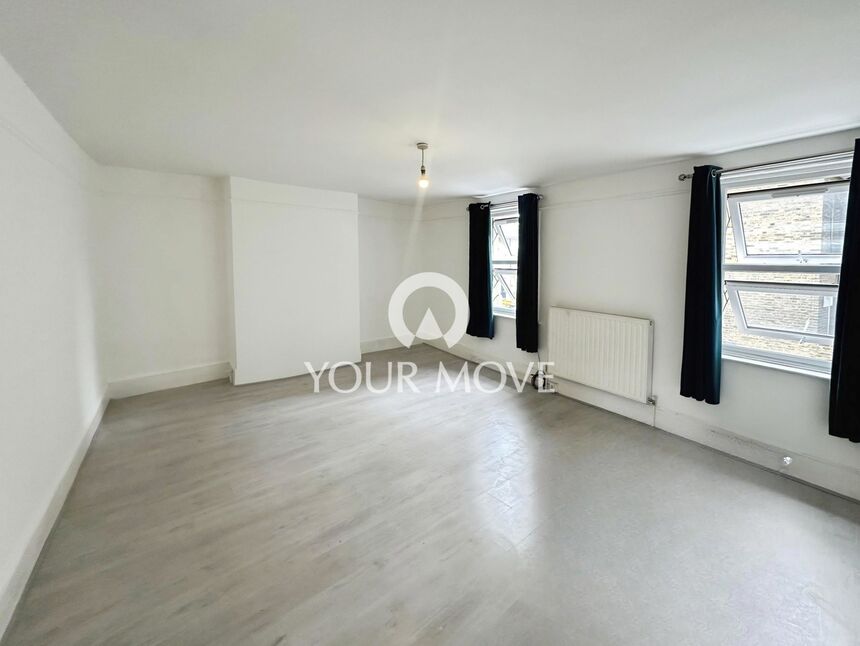 Flat Brandram Road in Greater London