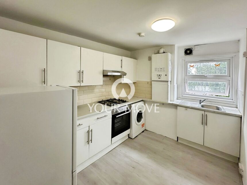 Flat Brandram Road in Greater London
