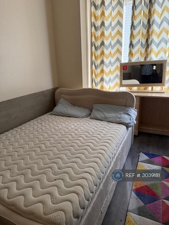 Room Chorley New Road in Horwich