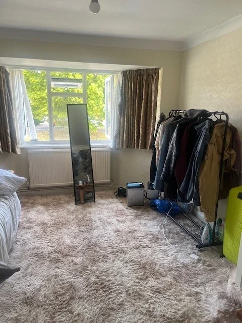 Room Wiltshire Lane in Greater London