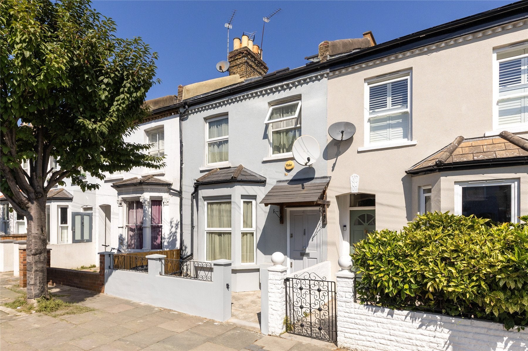 House Standen Road in Greater London