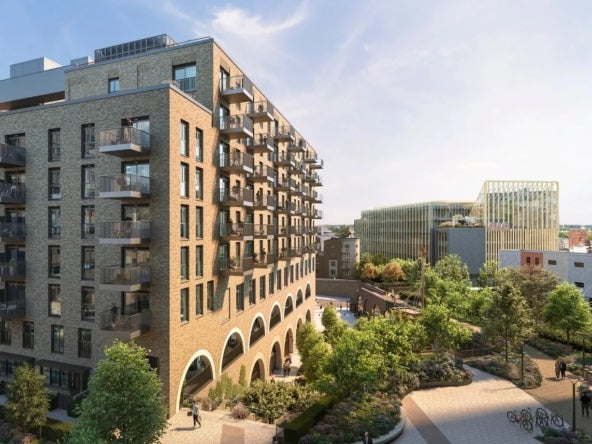 Flat Chalk Farm Road in Greater London