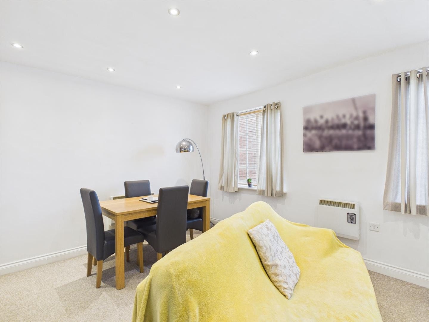 Flat Georgina Court in Derby
