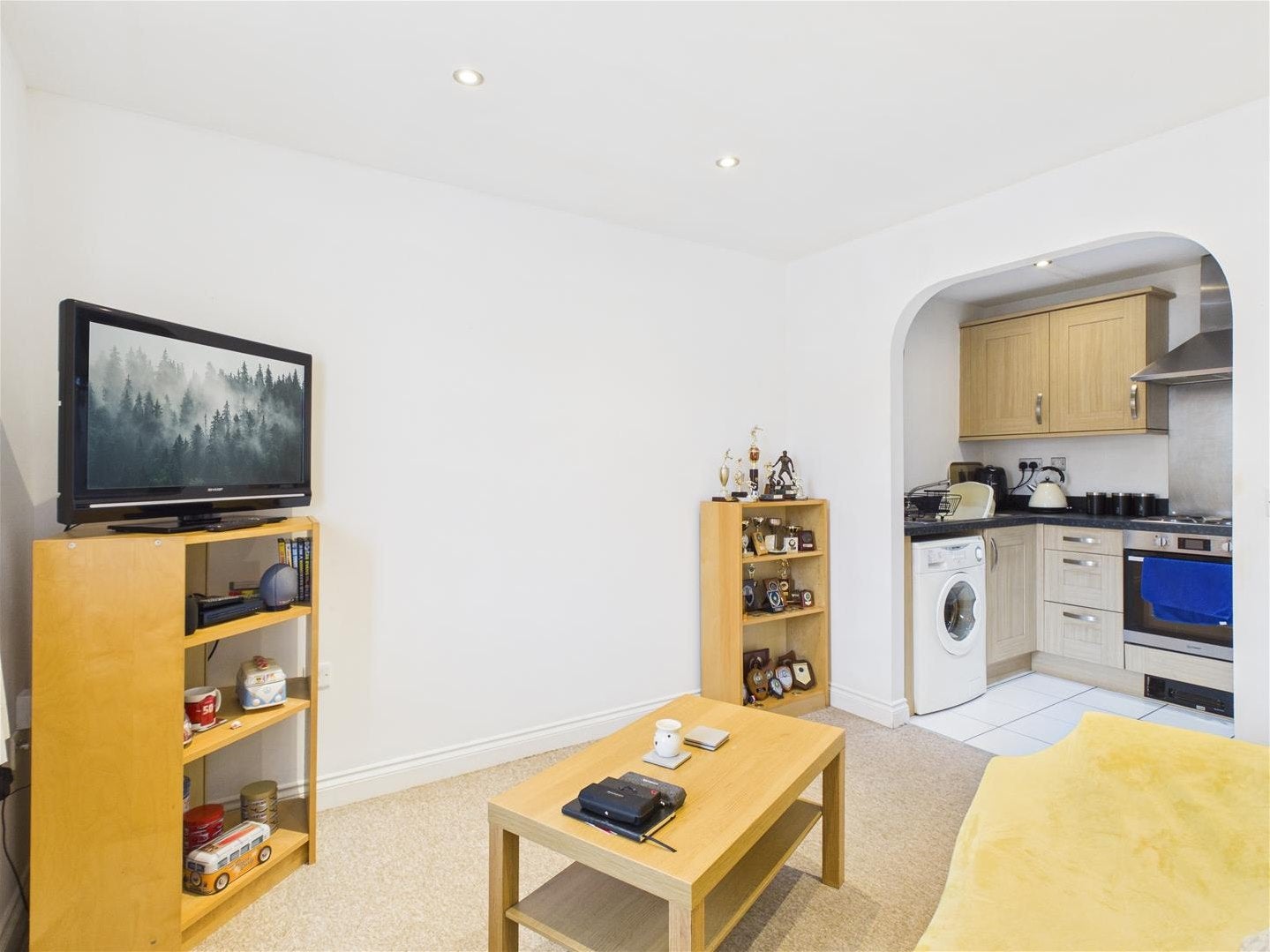 Flat Georgina Court in Derby