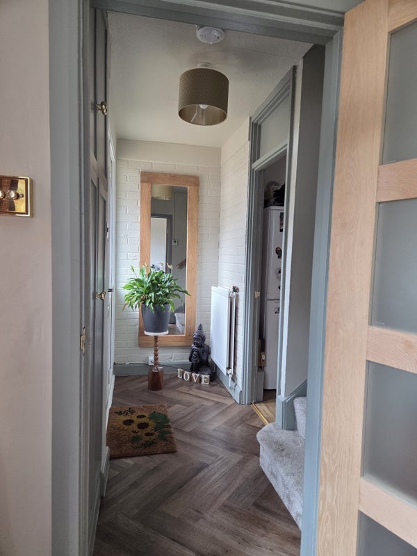 Room St James' Lane in Coventry