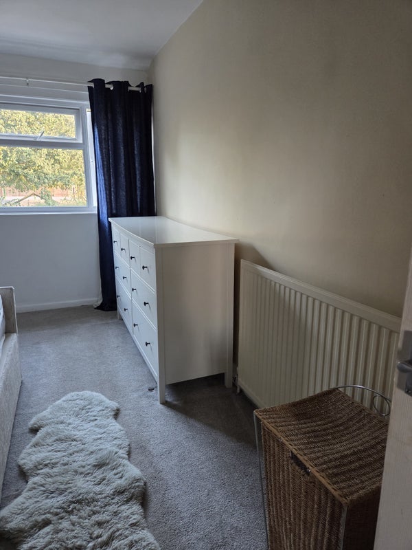 Room St James' Lane in Coventry