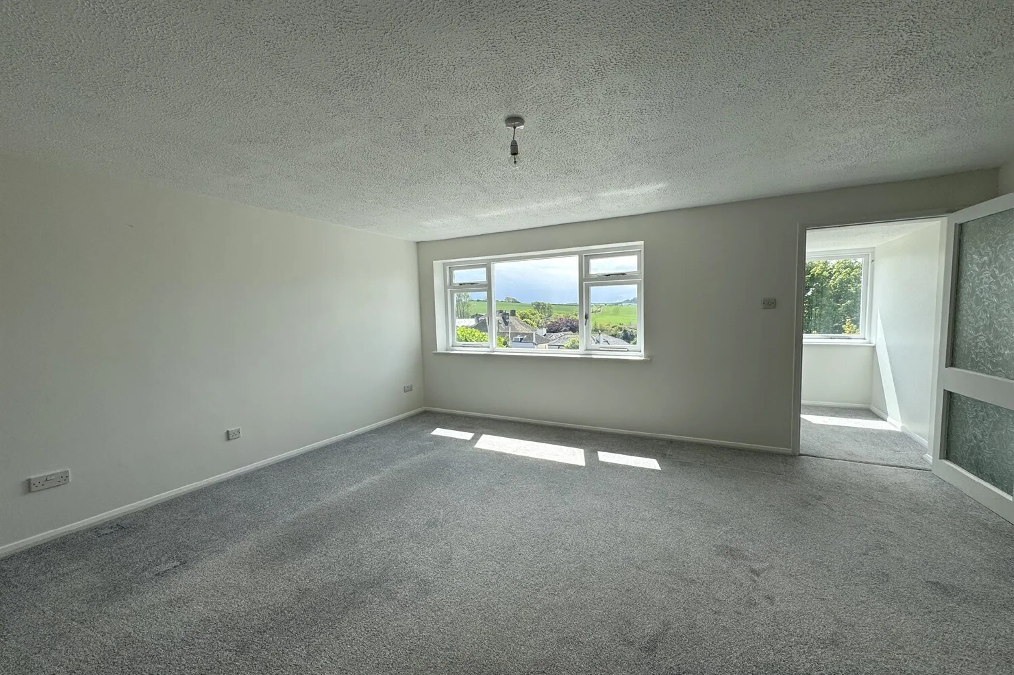 House Saunders Way in South Hams