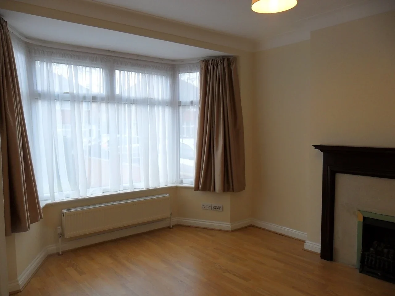 House New Way Road in Greater London