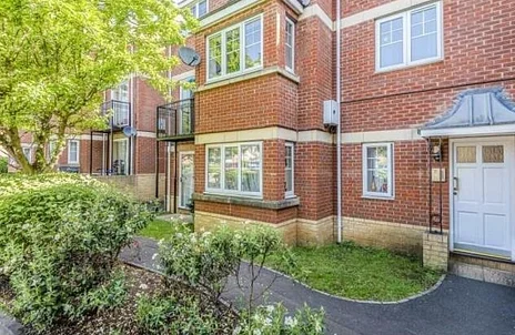Flat Meyseys Close in Oxford