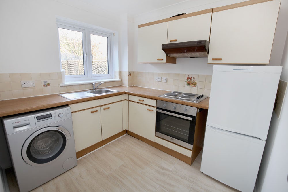 House Temple Close in Greater London