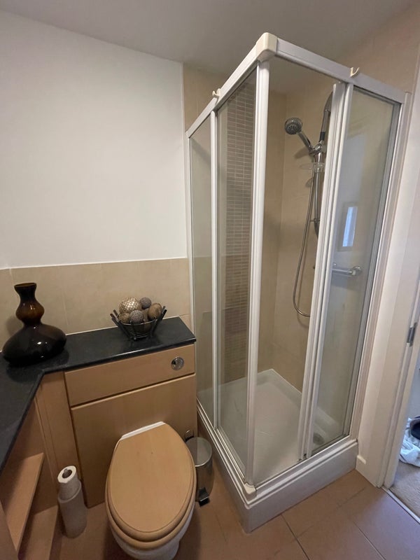 Room Beaufoys Close in Ferndown