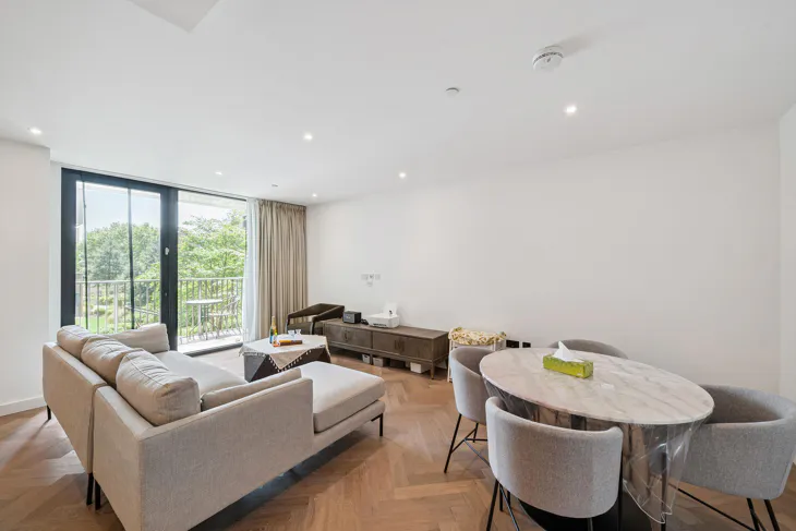 Flat Pennington Quay Walk in Greater London