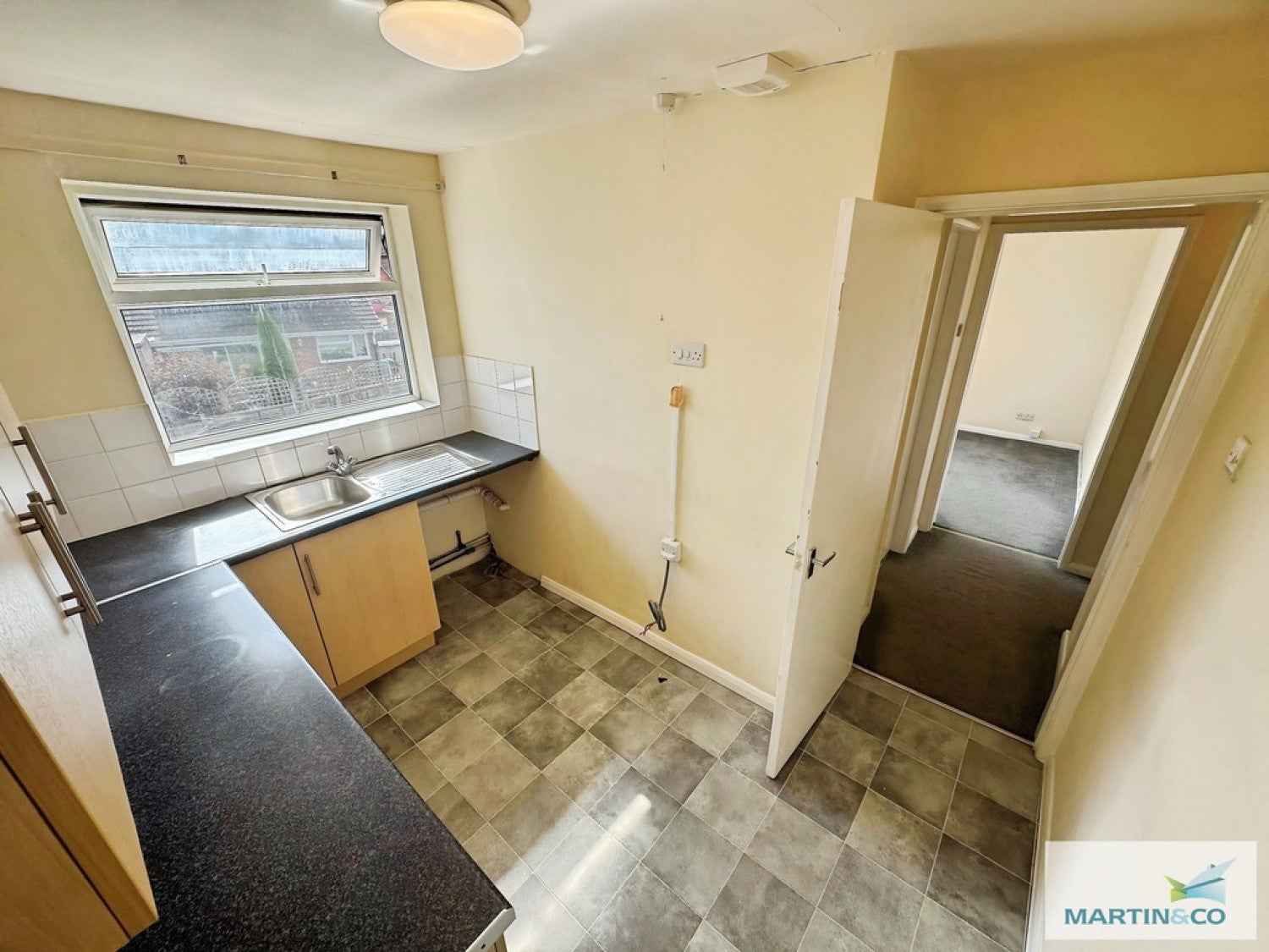 Flat Hawkwood Crescent in Worcester