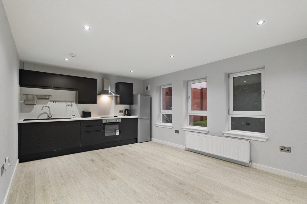Flat Finlay Drive in Glasgow